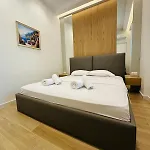 아파트 Seaside Garden Retreat-santorini Village Drymades