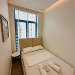 Seaside Garden Retreat-santorini Village Drymades 아파트 *
