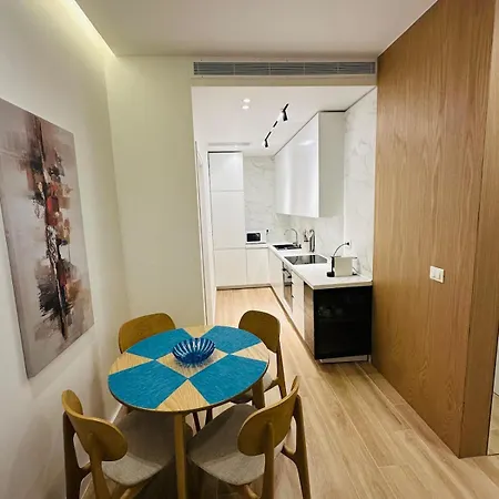 Seaside Garden Retreat-santorini Village Drymades Apartment *