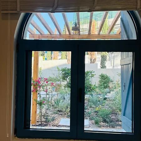 Apartmán Seaside Garden Retreat-santorini Village Drymades Dhërmi