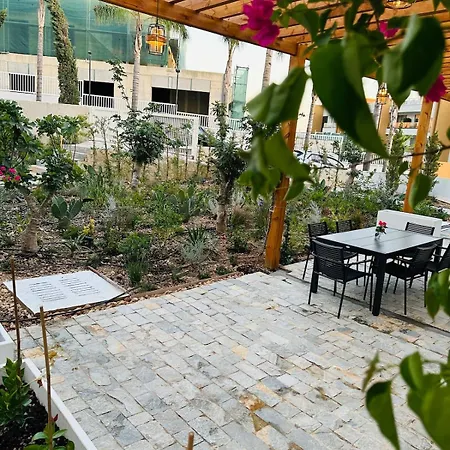 Seaside Garden Retreat-santorini Village Drymades Apartmán *