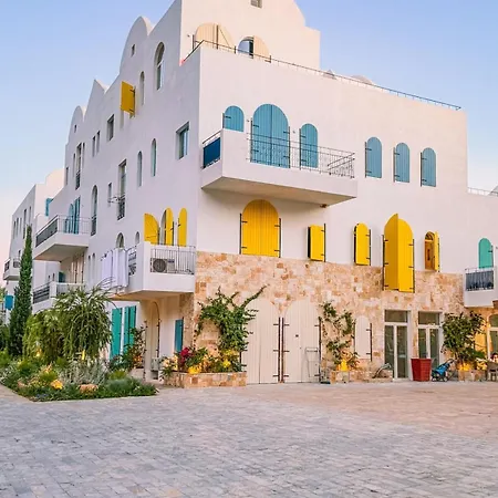 Apartment Seaside Garden Retreat-santorini Village Drymades