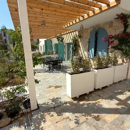Seaside Garden Retreat-santorini Village Drymades *